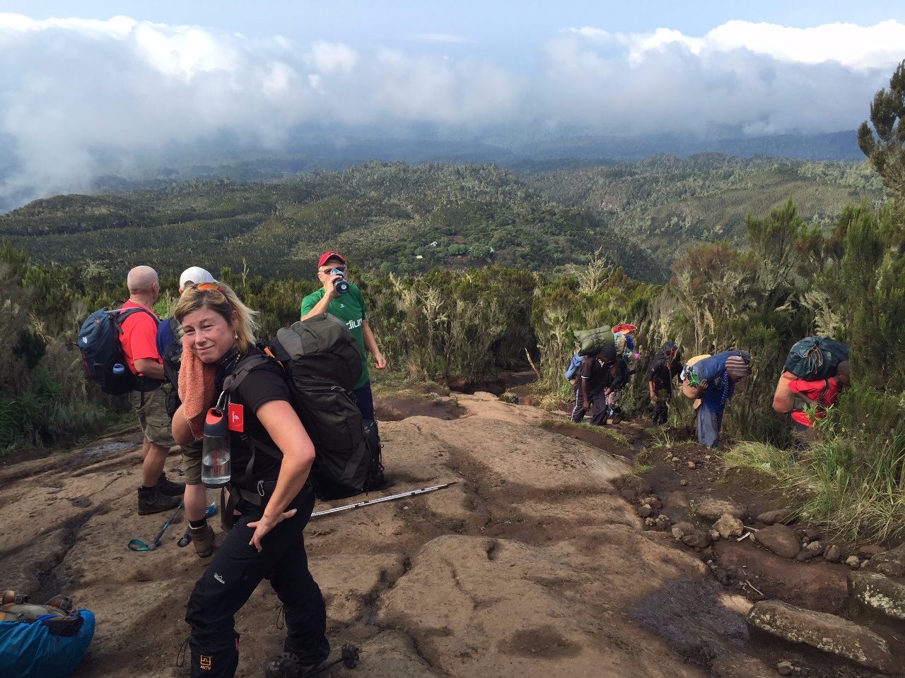 Kili Dag 2 Mot Shira hut