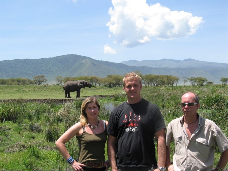 Med Esbjörn framför elefanter