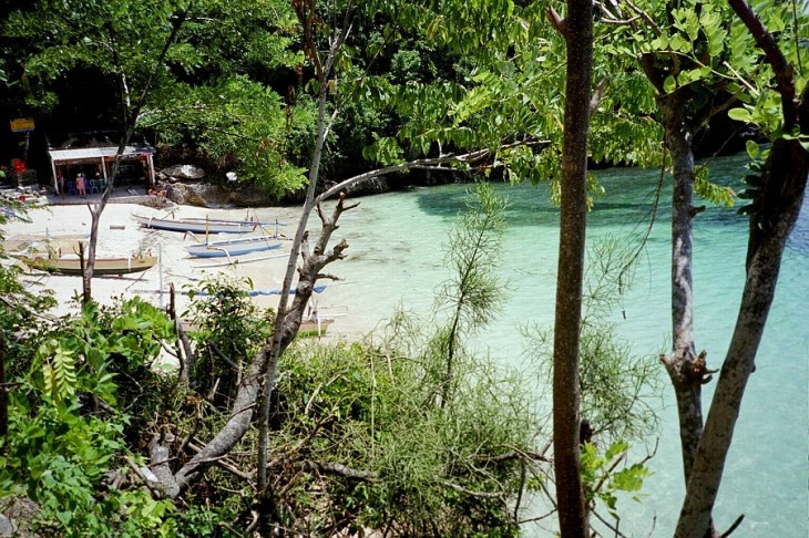 Vy över badstranden