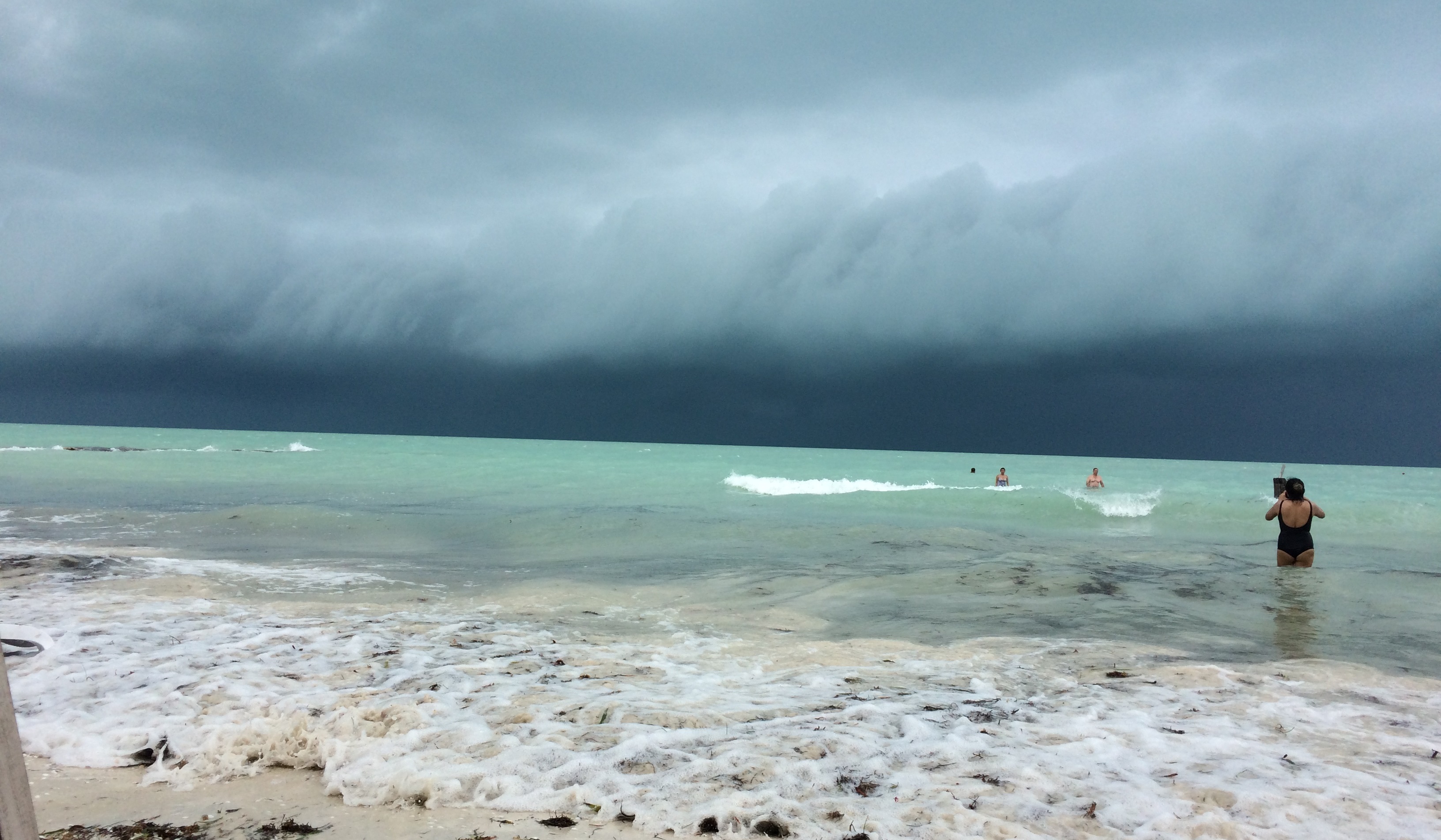 115 Holbox Minuter innan stormen